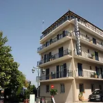 διεθνές זכארו